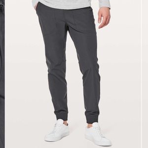 Lululemon ABC mens jogger shorter